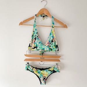 O'Neill // Cheeky Triangle Bikini